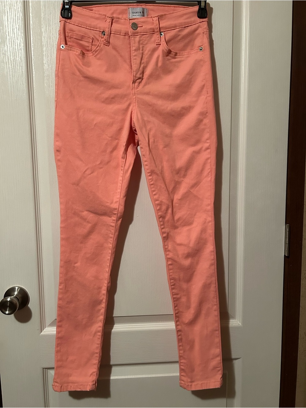 Crown & Ivy High Rise Skinny Jeans